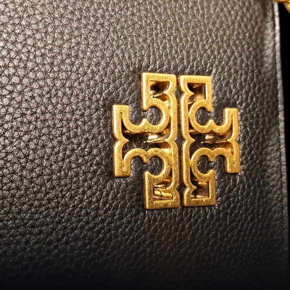 Tory Burch Britten Large Adjustable Shoulder Bag NWTs - Picture 11 of 12